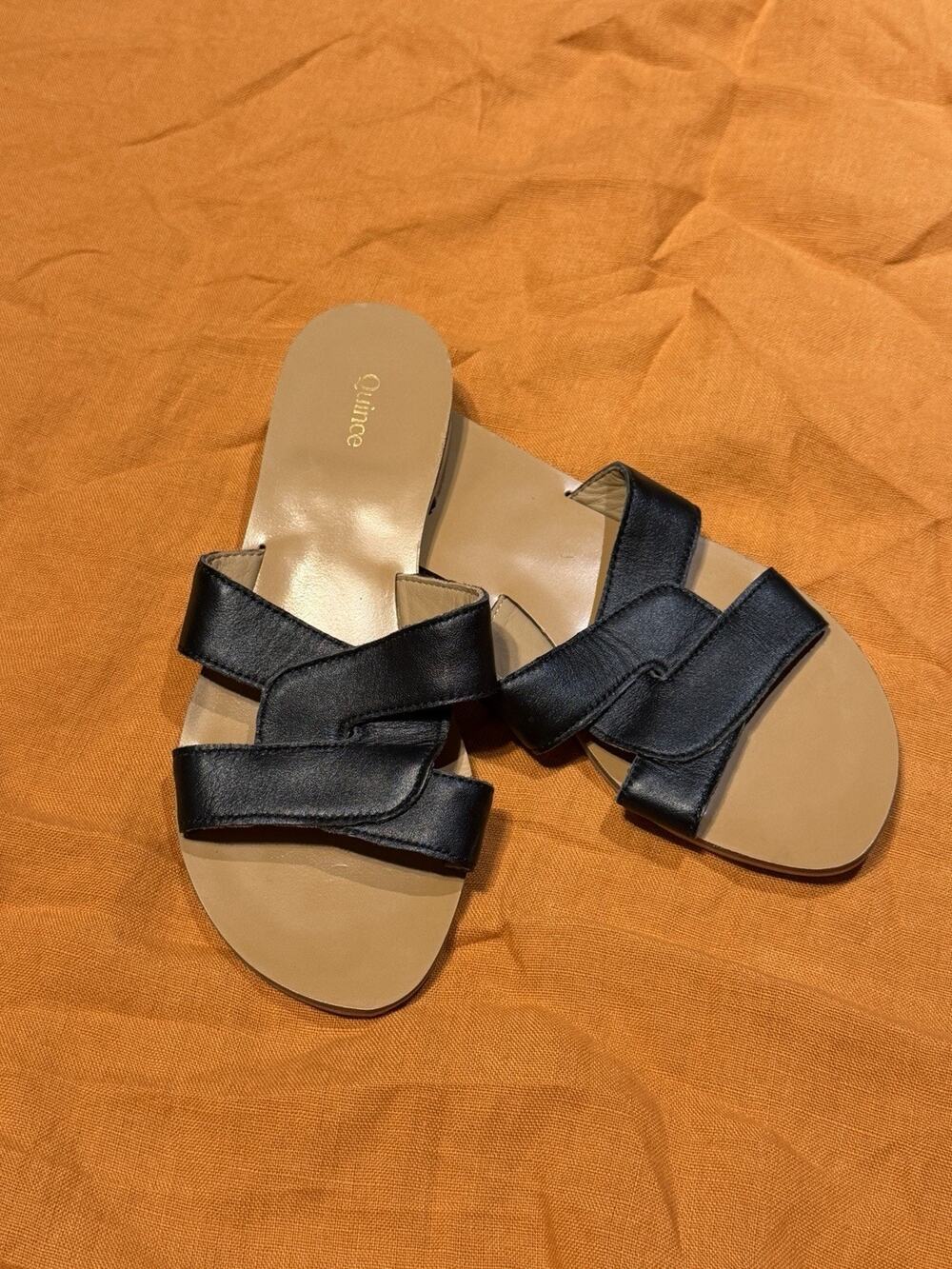 Quince Black Italian Leather Cutout Slide Sandals Women Size 5.5